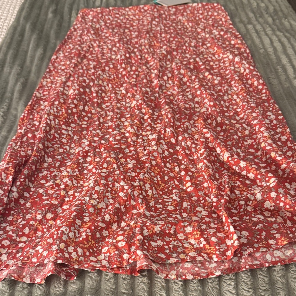 Rails Red Floral Button-Front Midi Skirt - Picture 6 of 7
